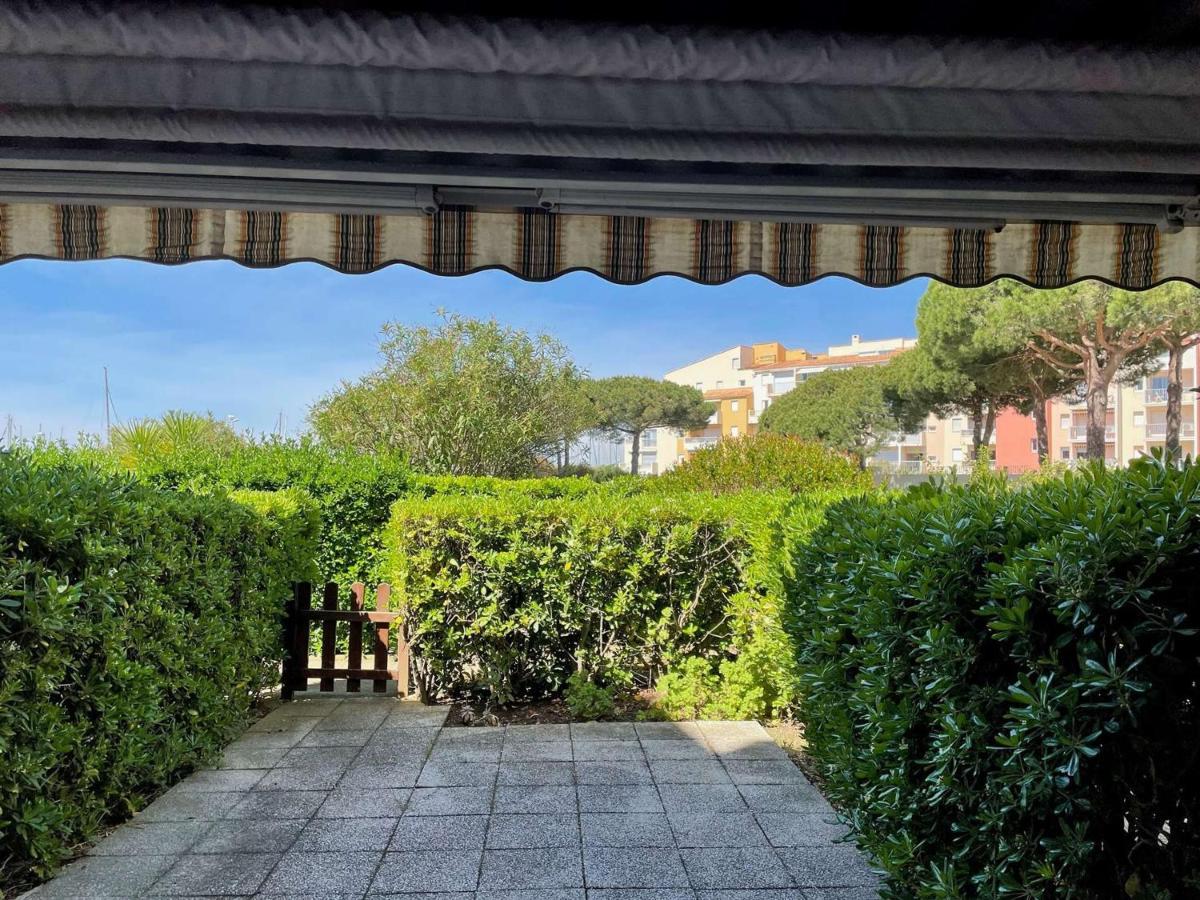 Studio Rdc Avec Piscine, A 600M De La Plage Et A Deux Pas Du Port - Cap D'Agde - Fr-1-249-369 Eksteriør bilde