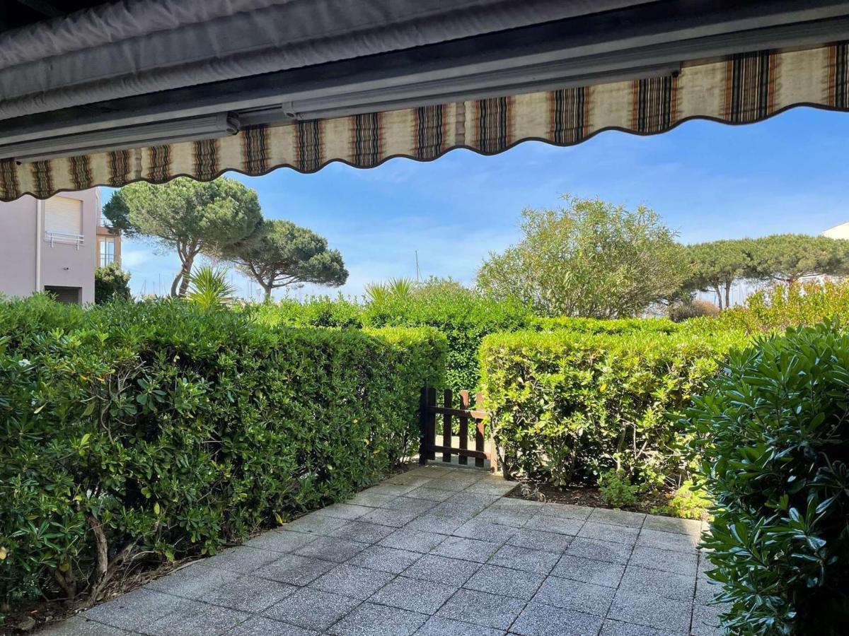 Studio Rdc Avec Piscine, A 600M De La Plage Et A Deux Pas Du Port - Cap D'Agde - Fr-1-249-369 Eksteriør bilde